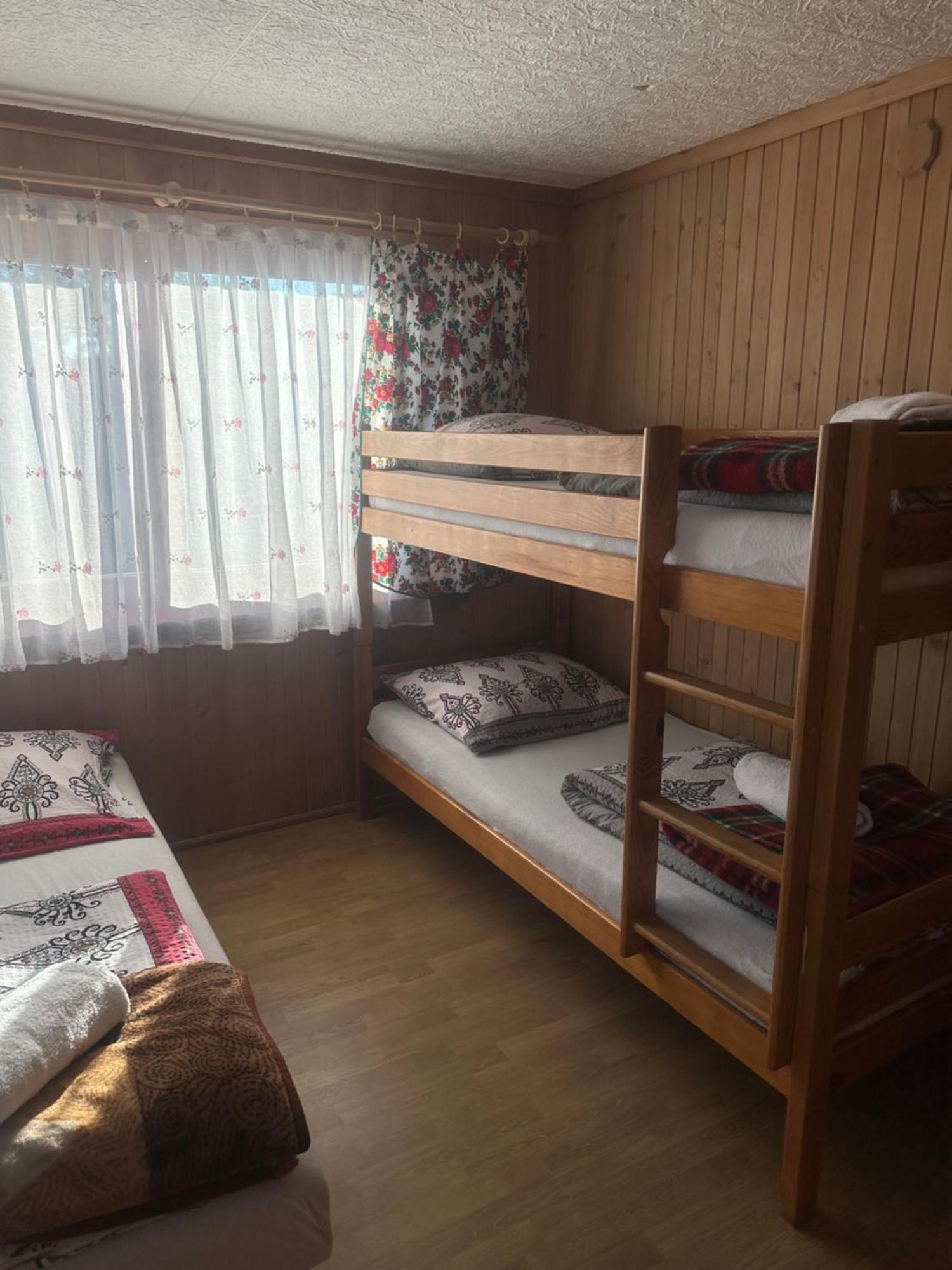 Pokoje Goscinne U Zofii Bukowina Tatrzanska Exterior photo